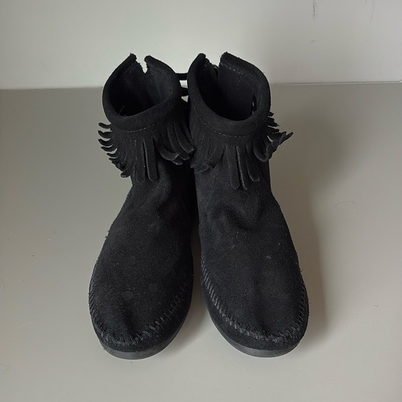 Minnetonka Back Zip Softsole Boot Size 7 - Picture 10 of 10